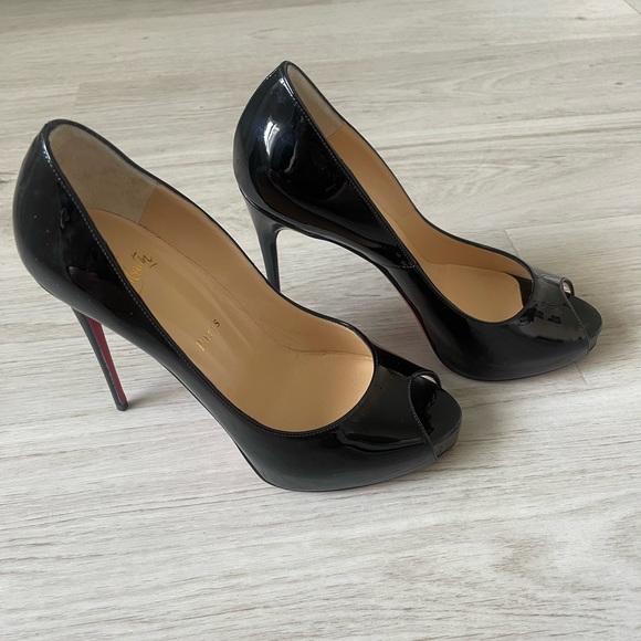 Christian Louboutin Heels/Pumps - Picture 3 of 6